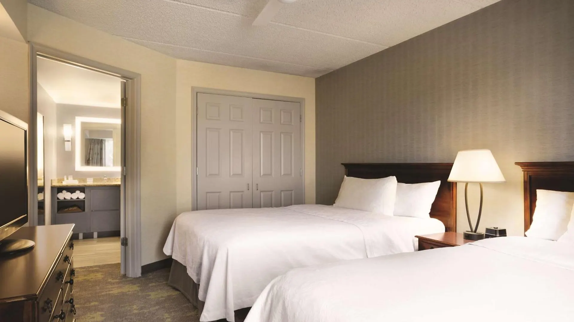 Homewood Suites Williamsburg 3*,