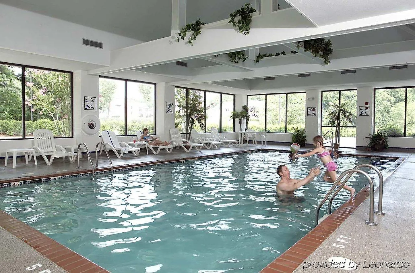 Homewood Suites Williamsburg Hotel
